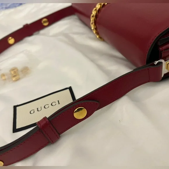 Gucci Sylvie 1969 leather shoulder bag in red NWT - Picture 3 of 9